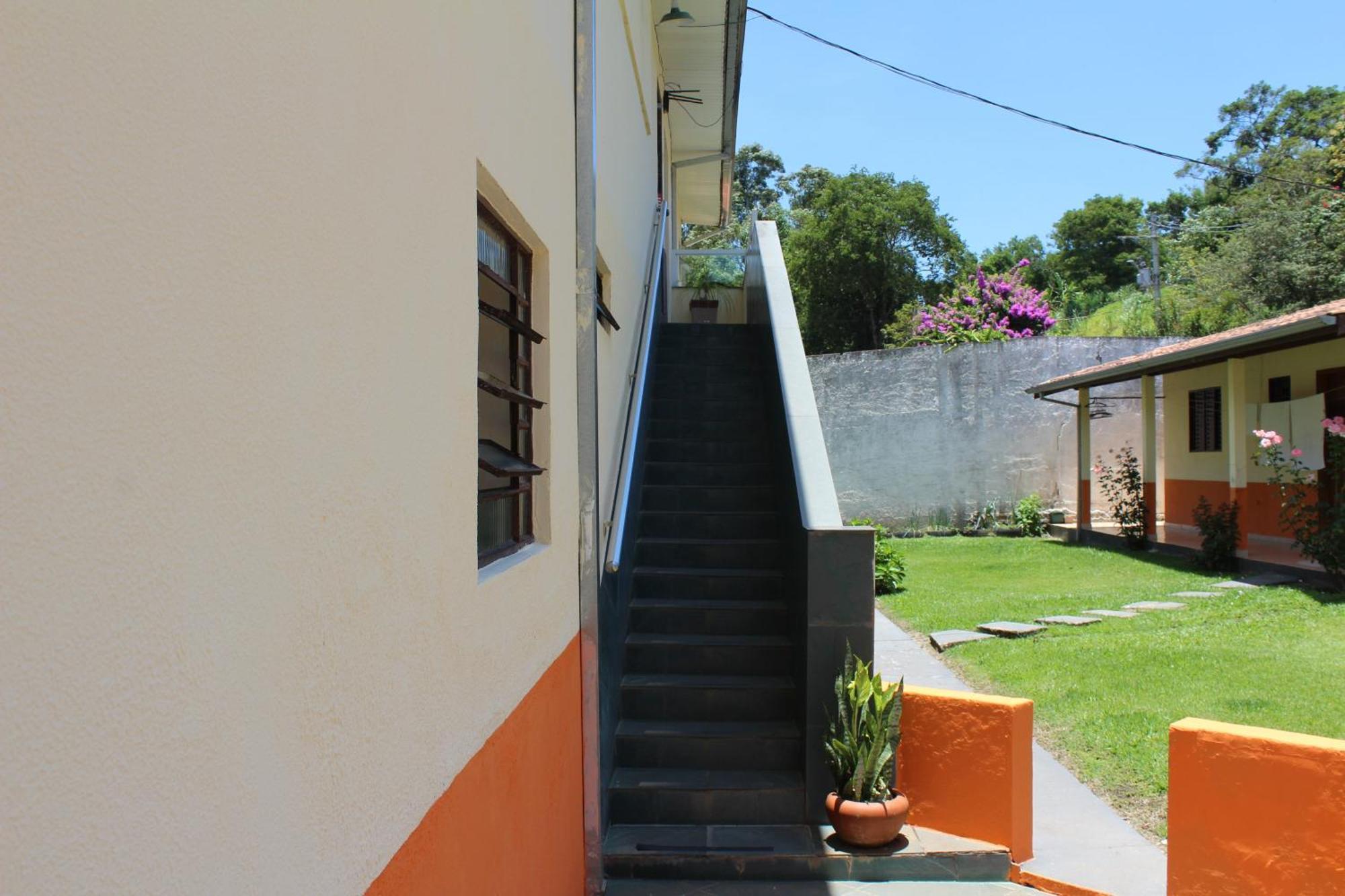 Pousada Vale Da Montanha Serra Negra  Buitenkant foto